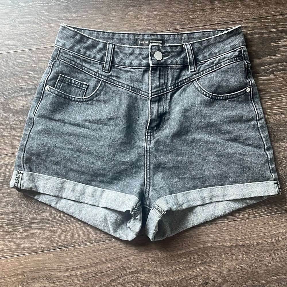 Black Denim Jean Shorts with Detail